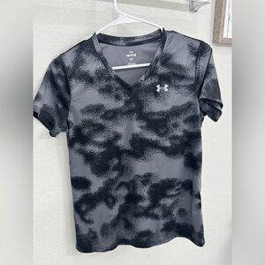 Under Armour Black and Gray V-Neck women T-Shirt
